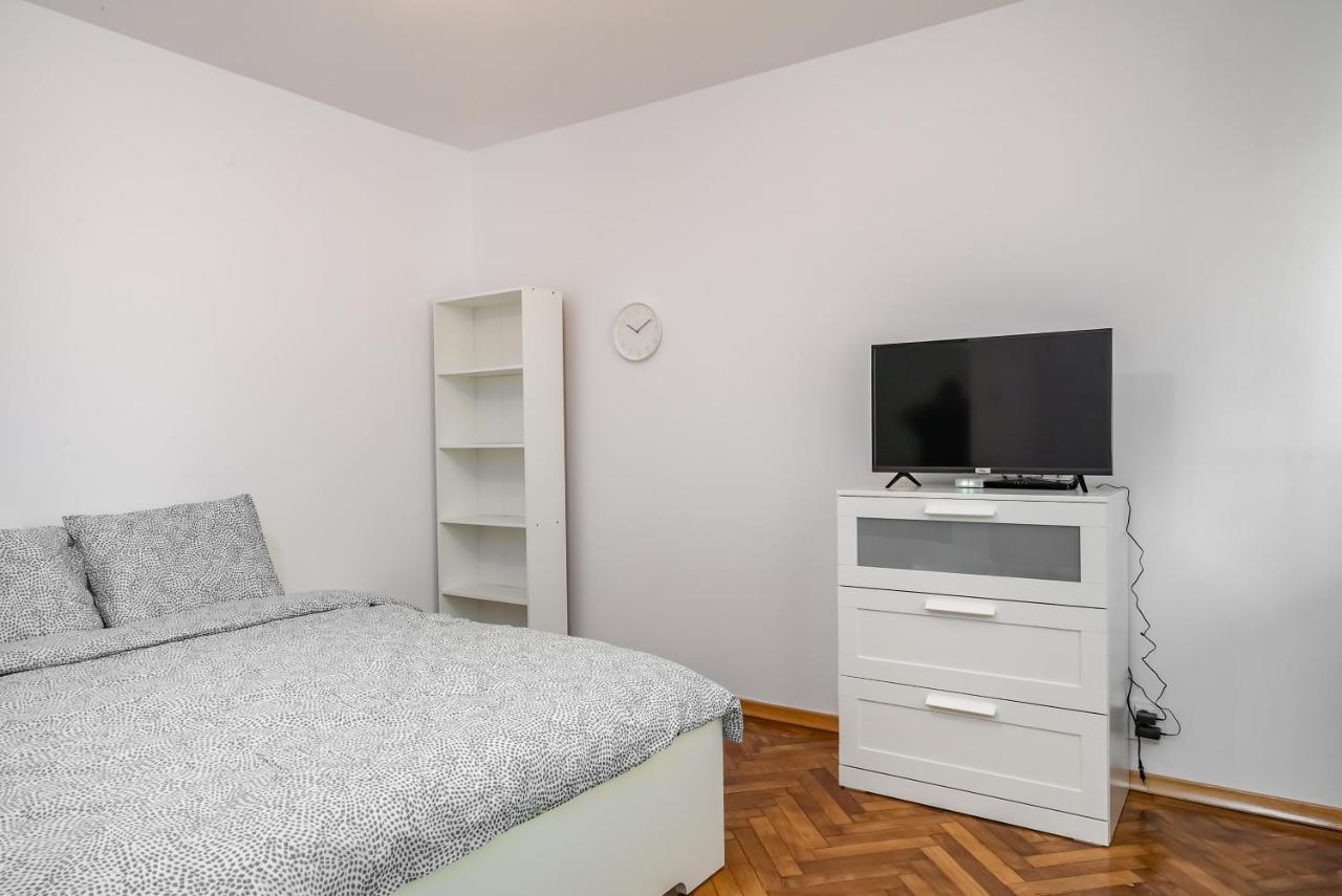 Vlad House Dristor Park Lake Bucureşti Ngoại thất bức ảnh
